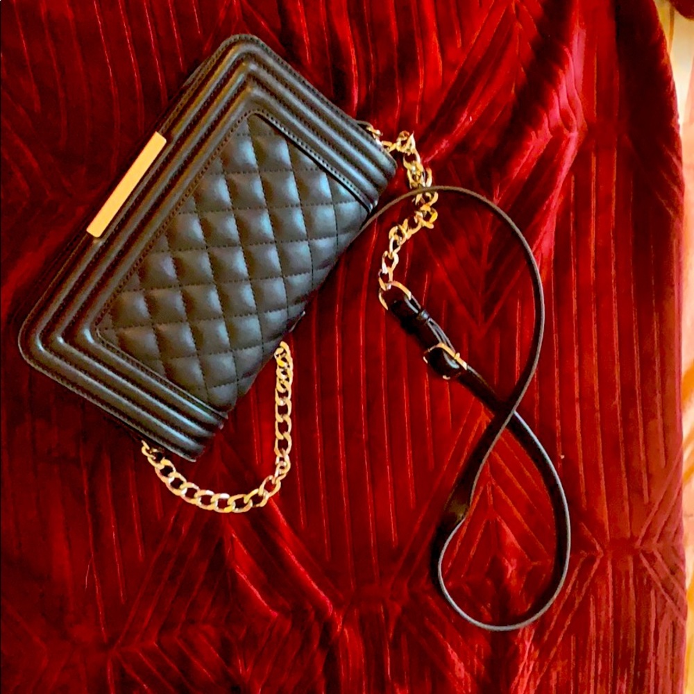 Crossbody purse